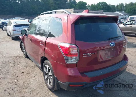 2017 Subaru Forester 2.5I Premium из США, поврежденный, VIN JF2SJAEC0HG561320